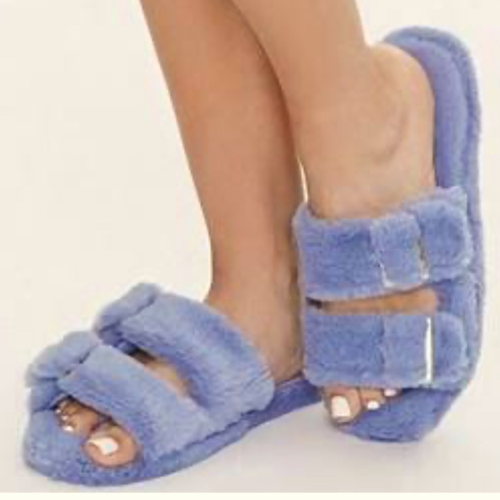 Blue Fuzzy Slipper Slides